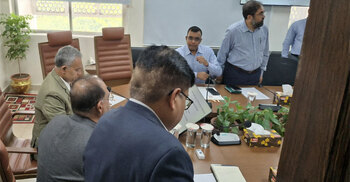 Meeting underway on bus fare after fuel price hike