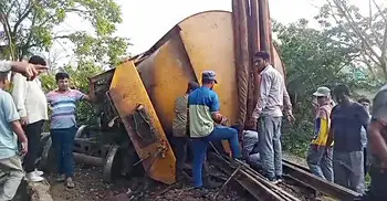১৯ ঘণ্টা পর ঢাকা-সিলেট রেল যোগাযোগ স্বাভাবিক