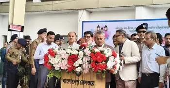ঈদযাত্রায় ট্রেনের টিকিট কিনতে চেয়েছে ৩৭ লাখ মানুষ: রেলমন্ত্রী 