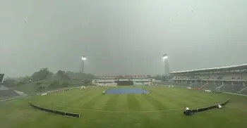 মিরপুরের মতো সিলেটেও বৃষ্টি, এখনও টস হয়নি নারী দলের