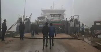 ৫ ঘণ্টা পর দৌলতদিয়া-পাটুরিয়া নৌরুটে ফেরি চলাচল শুরু