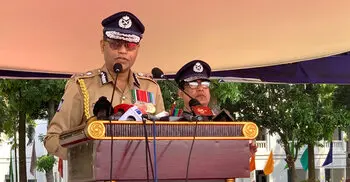 পুলিশ সদস্যের প্রথম ও প্রধান দায়িত্ব জনগণের নিরাপত্তা নিশ্চিত করা