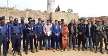 রাজবাড়ীর ৭ অবৈধ ইটভাটায় ১৩ লাখ টাকা জরিমানা