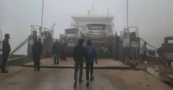 দৌলতদিয়া-পাটুরিয়া নৌরুটে ৫ ঘণ্টা পর ফে‌রি চলাচল স্বাভাবিক