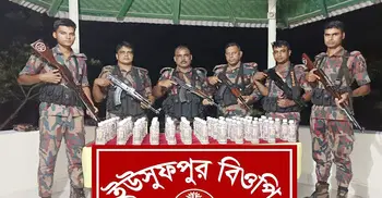 রাজশাহী সীমান্তে ভারতীয় ‘জেডি’ মদ জব্দ