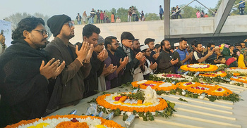 জকসুতে ছাত্রদল সমর্থিত প্যানেলের নির্বাচিতদের খালেদার কবর জিয়ারত