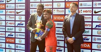 আমিরুল-রাকিবুলের হ্যাটট্রিকে ওমানের জালে ১৩ গোল বাংলাদেশের