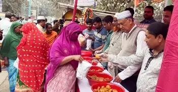 এক টাকায় ইফতার পাচ্ছেন নিম্ন আয়ের মানুষ
