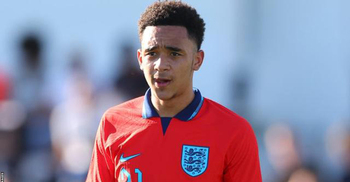 Burnley sign Ramsey from Villa on 5-year deal