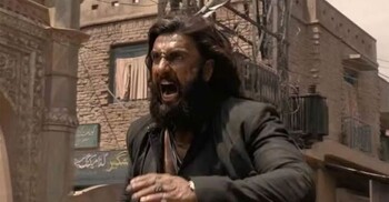 মুক্তির আগেই ৫০ কোটির পথে রণবীরের ‘ধুরন্ধর ২’