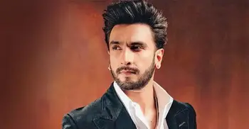 ৪০ কোটির ক্ষতিপূরণ দাবি, রণবীরের বিরুদ্ধে এক্সেলের অভিযোগ