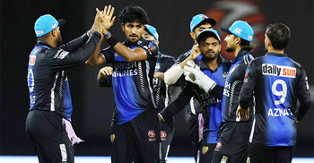 ফাইনালের আগে ৭৯ রানে অলআউট রংপুর রাইডার্স