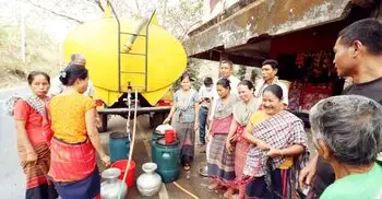 পাহাড়ে পানির অভাব, পাশে দাঁড়ালো সওজ