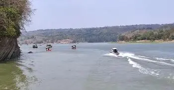 কাপ্তাই হ্রদে ৫ দিন বন্ধ থাকার পর স্পিডবোট চলাচল শুরু