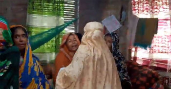 নাটোরে ট্রাক-অটোরিকশার মুখোমুখি সংঘর্ষ নিহত ১