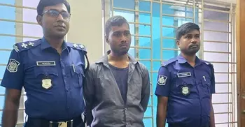 স্কুল থেকে ফেরার পথে তৃতীয় শ্রেণির ছাত্রীকে ধর্ষণচেষ্টা, যুবক আটক