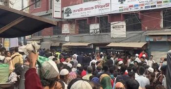 3 robbers surrender after bank heist attempt in Keraniganj