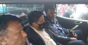 Students detain, hand over CoU Deputy Registrar to police