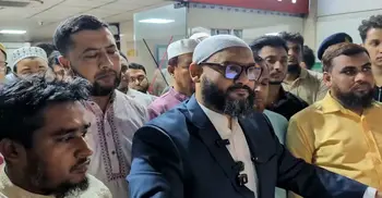 মিরপুর কলেজে সংঘর্ষে আহতদের দেখতে গেলেন ব্যারিস্টার আরমান