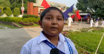 অনলাইন ক্লাসে মোবাইল আসক্তি বাড়ার আশঙ্কা অভিভাবকদের