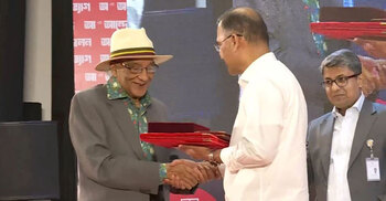 PM awards Ekushey Padak to nine individuals, one music band