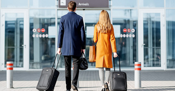 সম্পর্ক টিকিয়ে রাখতে নতুন ট্রেন্ড ‘এয়ারপোর্ট ডিভোর্স’