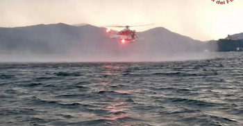 4 dead after tourist boat capsizes on Italy’s Lake Maggiore