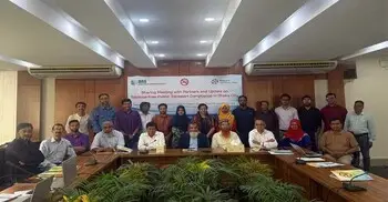 ধূমপানের প্রবণতা কমেছে গণপরিবহনে: গবেষণা