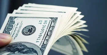 Foreign exchange reserves cross $33b