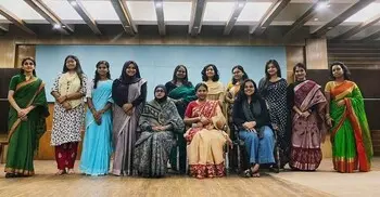 রোসনির দায়িত্ব হস্তান্তর, দ্বিতীয় কার্যনির্বাহী পরিষদের যাত্রা শুরু