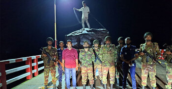পিরোজপুরে সাত লাখ টাকার সরকারি চালসহ আটক ২