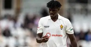 জিম্বাবুয়ের টেস্ট ও ওয়ানডে নেতৃত্বে পরিবর্তন, দায়িত্ব পেলেন কে?