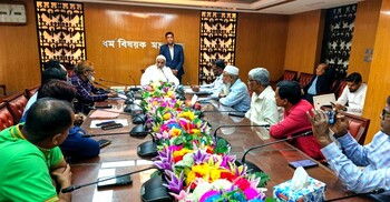 আগামী হজ থেকে খরচ কমানোর উদ্যোগ নেওয়া হবে: ধর্মমন্ত্রী