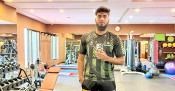 মিচেল-কারেনকে নিয়ে মন্তব্যের জেরে ক্ষমা চাইলেন রিশাদ