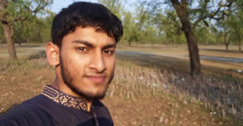 বিশ্ববিদ্যালয়ে পড়ে বাবার স্বপ্ন পূরণ করা হলো না এনায়েতের