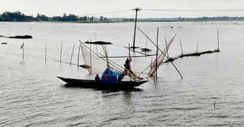 গোহালা নদীর আড়াই কিলোমিটার ইজারা দিলো মসজিদ কমিটি