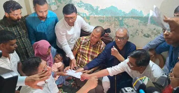 Possessing advisers’ call records illegal, blackmail: Rizvi