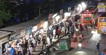 চাপ বাড়লেও যান চলাচল স্বাভাবিক, অতিরিক্ত ভাড়া আদায়ের অভিযোগ