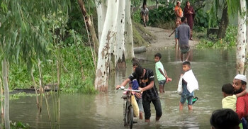 কুড়িগ্রামে নদ-নদীর পানি বাড়ছেই