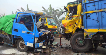 3 killed as truck, pickup van collide in Mymensingh