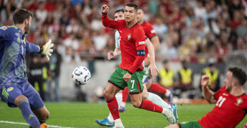 Ronaldo strikes late to seal Portugal win over Scotland