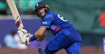 ২০২৭ বিশ্বকাপ খেলতে চান জো রুট