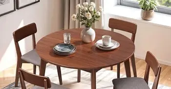 ঘরের লুকে আভিজাত্য আনবে গোল টেবিল