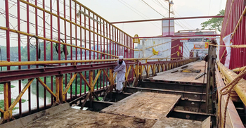 দুর্ভোগের নাম বেইলি ব্রিজ