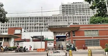 ১৩ সচিব পদ খালি