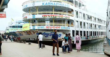 সদরঘাট থেকে লঞ্চ চলাচল শুরু