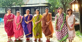 ব্লাউজ ছাড়া শাড়িতে, প্রভাকে কি চেনা যায়