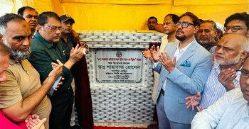 রাস্তা নির্মাণে কোনো কারচুপি সহ্য করা হবে না: মেয়র শাহাদাত