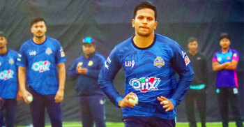 ‘উপরের দিকে ব্যাটিং করার জন্য আমি প্রস্তুত’