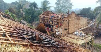 সাজেকে কালবৈশাখীর তাণ্ডব, খোলা আকাশের নিচে ২৪ পরিবার